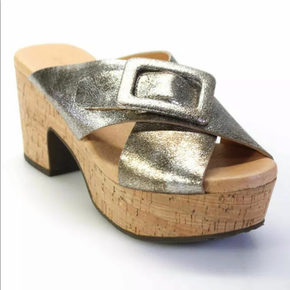 New Metallic Choc Blu Wedges with Buckle  Sz 8